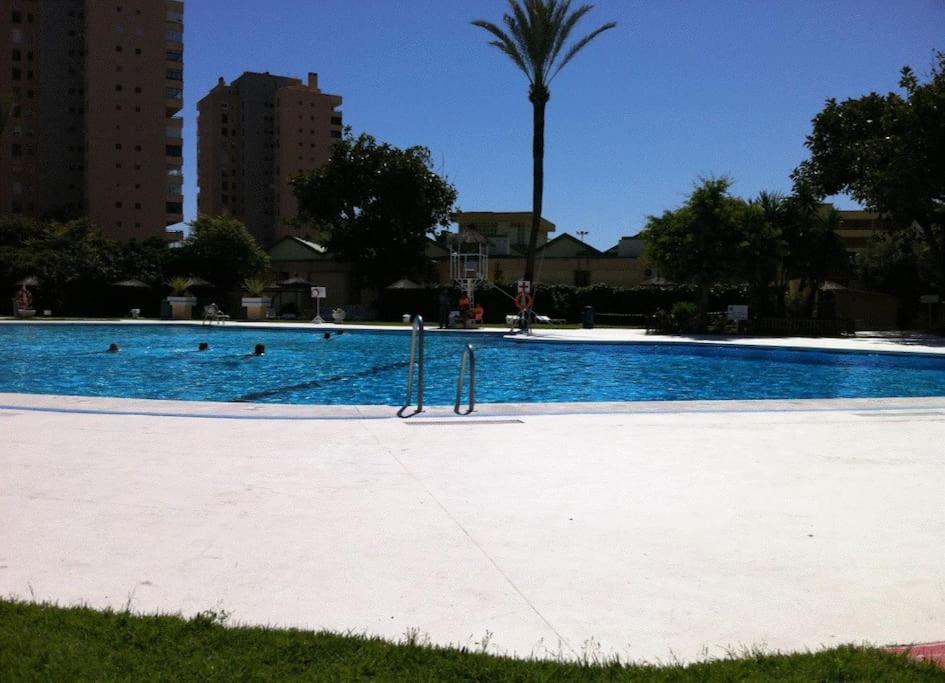 Apartamento Primera Linea Playa Torremolinos Extérieur photo